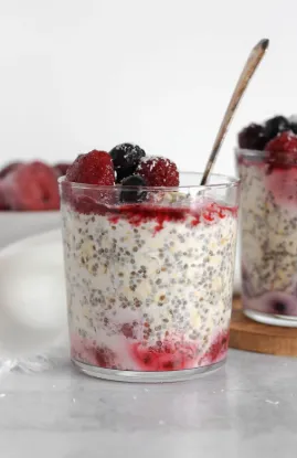 Picture of Berry Chia Overnight Oats